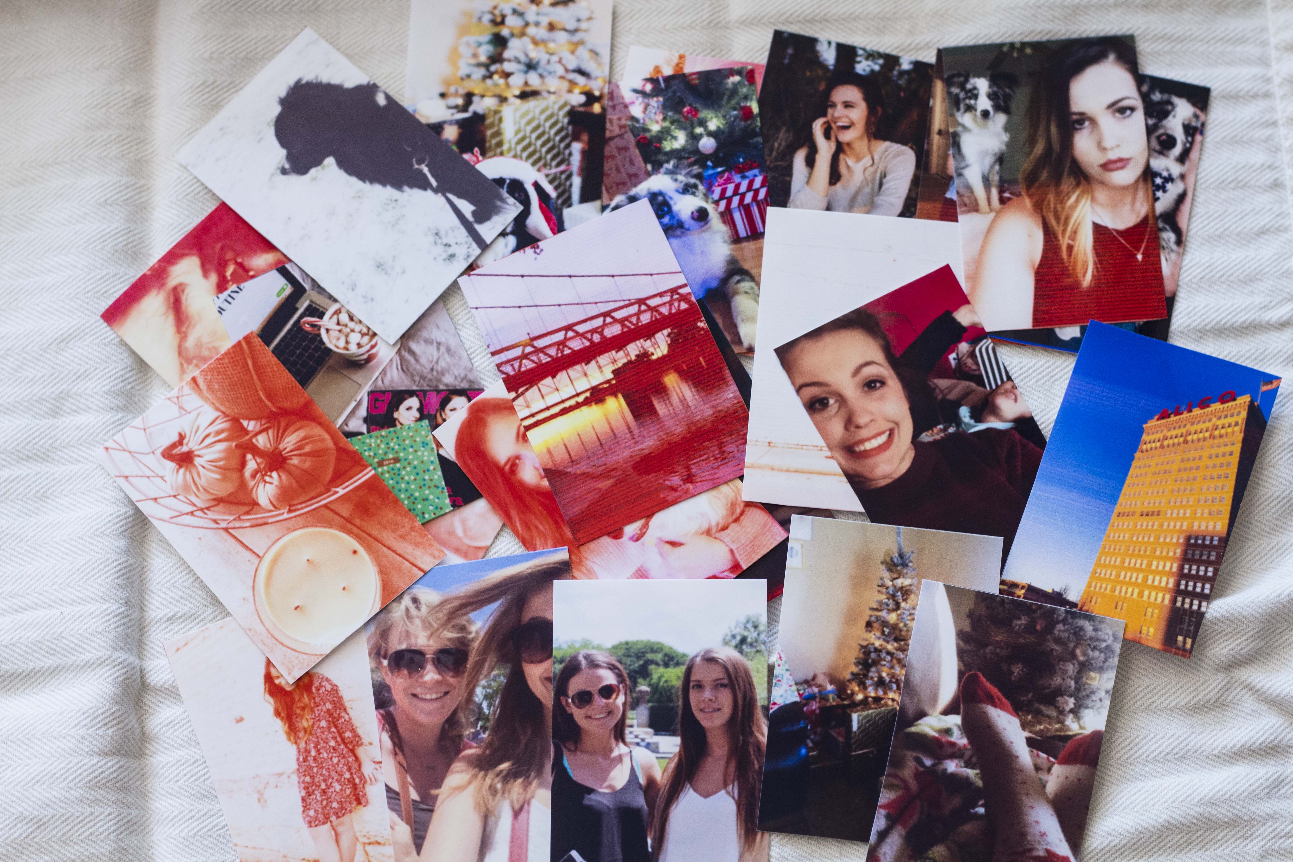 Easy and affordable DIY photo Advent Calendar