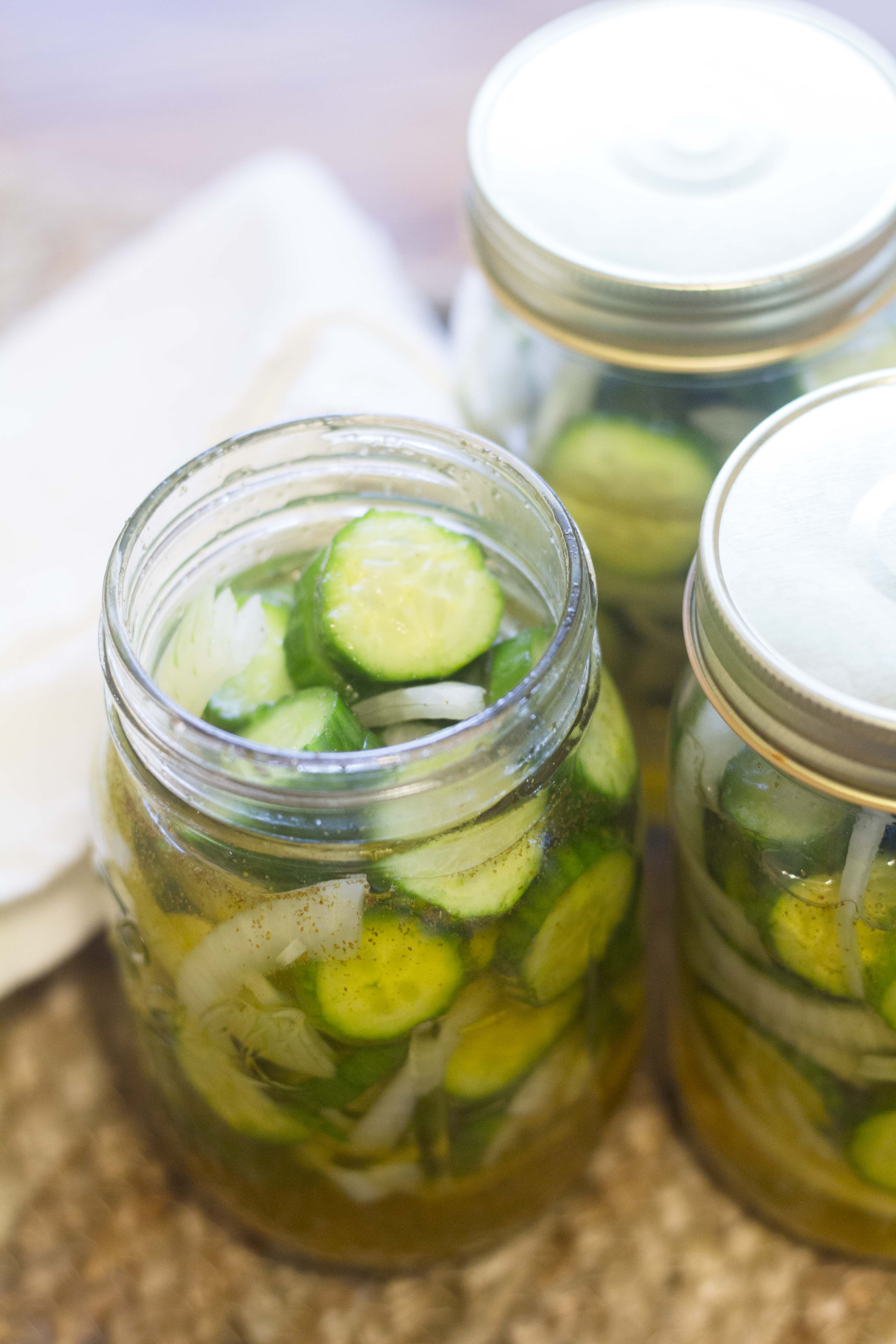 How to Make Pickles in Your Refrigerator