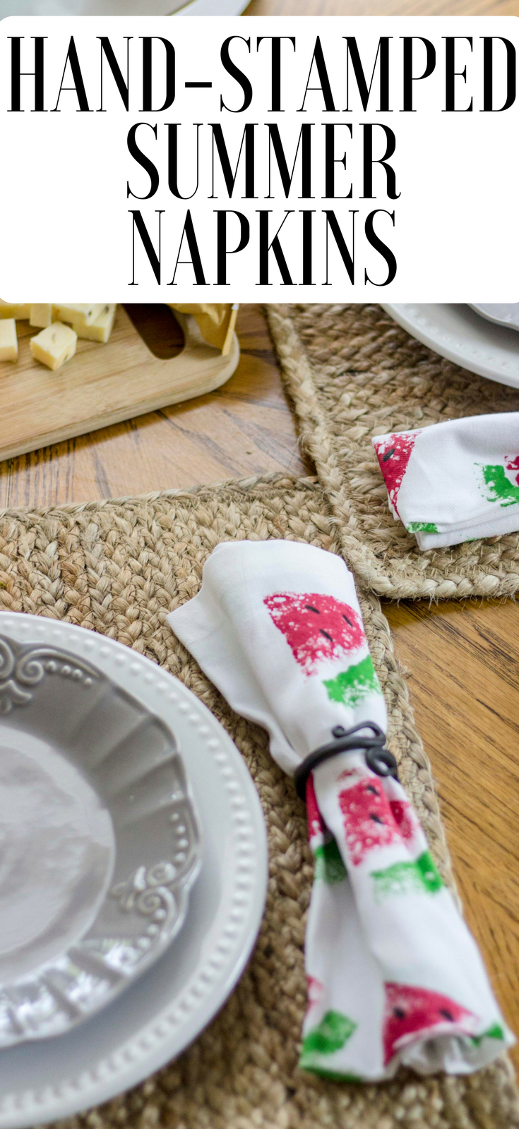 Easy Sponge-Stamped Napkins for Summer Cookouts