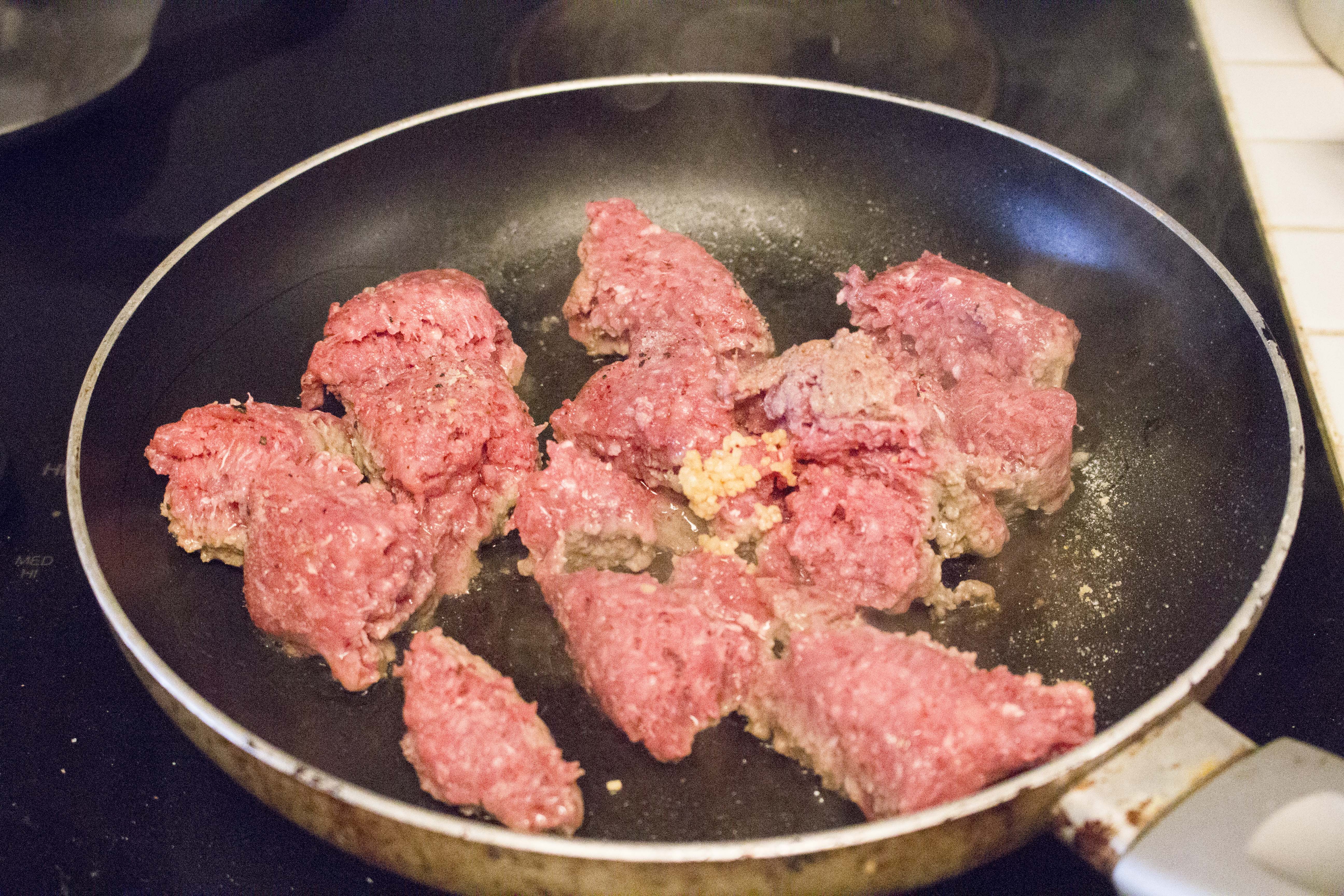 Keto-Friendly Cheeseburger Casserole