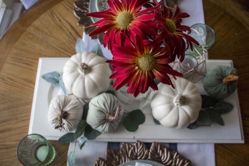 Modern, eclectic tablescape for Fall