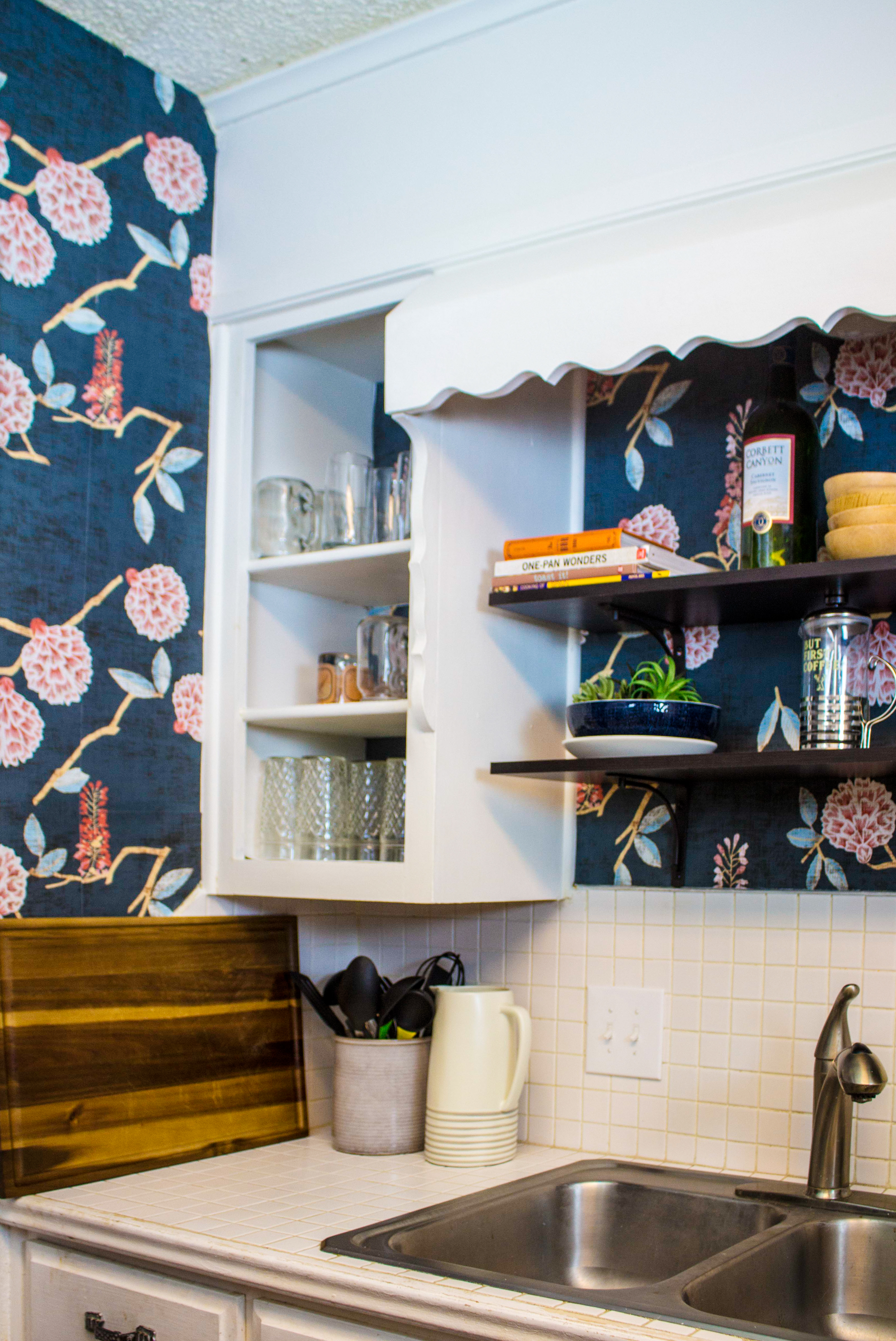 How wallpaper can transform your outdated kitchen